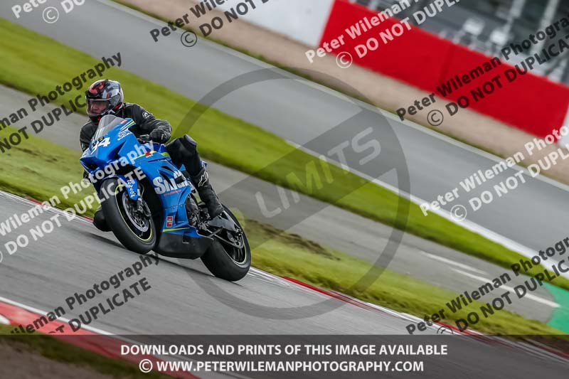 PJ Motorsport Photography;donington no limits trackday;donington park photographs;donington trackday photographs;no limits trackdays;peter wileman photography;trackday digital images;trackday photos